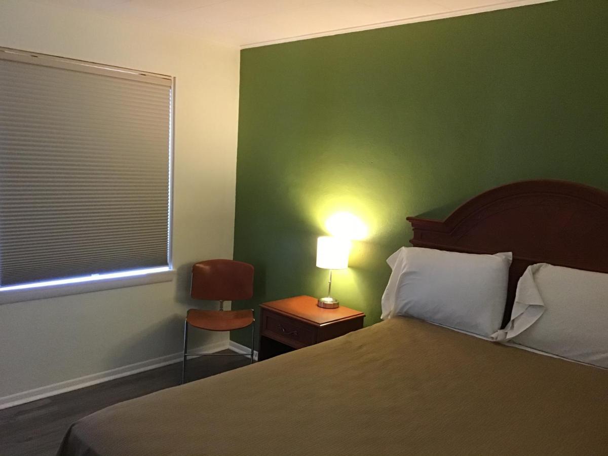 أوينسبورو Budget Inn Hotel المظهر الخارجي الصورة